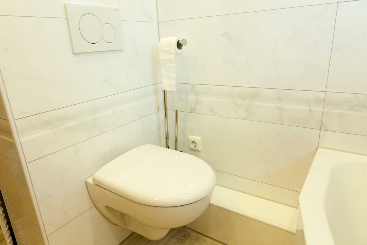 Ferienwohnung Kurrer Plankstadt Esterno foto